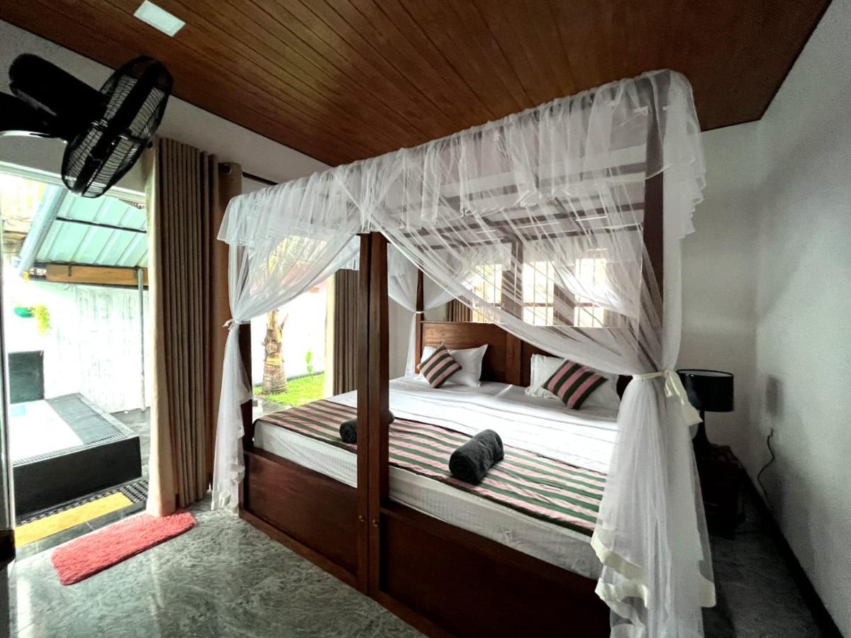 Mango Tree House Mirissa Hotel ภายนอก รูปภาพ