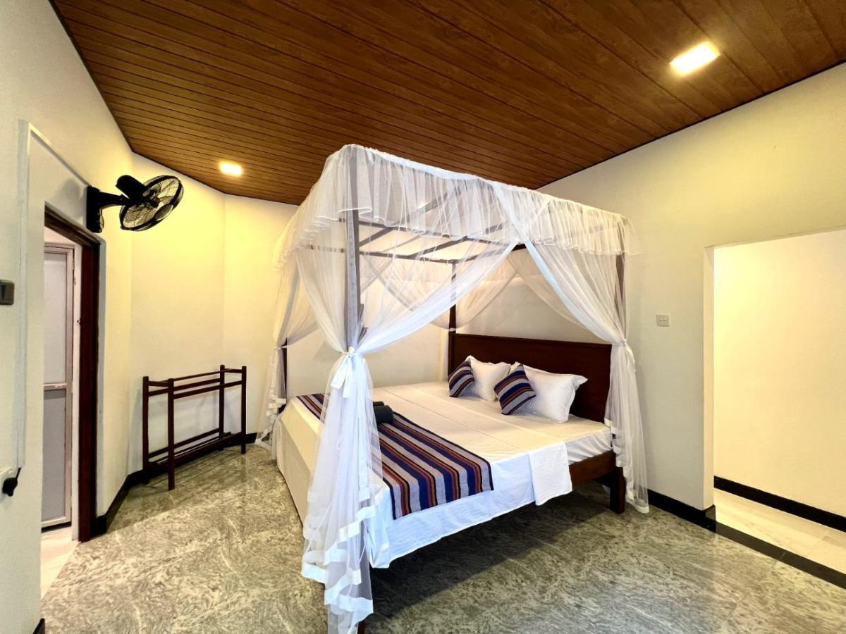 Mango Tree House Mirissa Hotel ภายนอก รูปภาพ