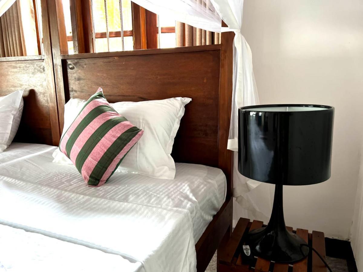 Mango Tree House Mirissa Hotel ภายนอก รูปภาพ